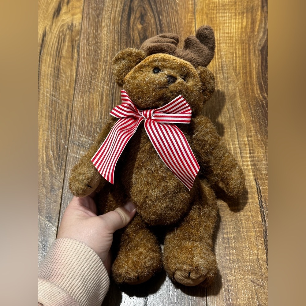 The bearington collection reindeer bear